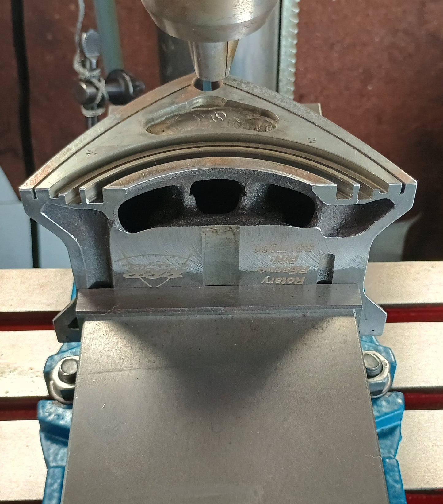 RRR Side Seal Grind Vice Tool