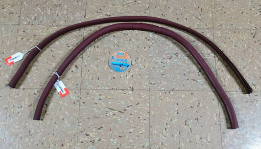 1984-1985 Mazda RX7 Headliner Windshield Rubber Moulding